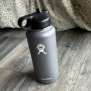 Hydro Flask 32oz Bottle